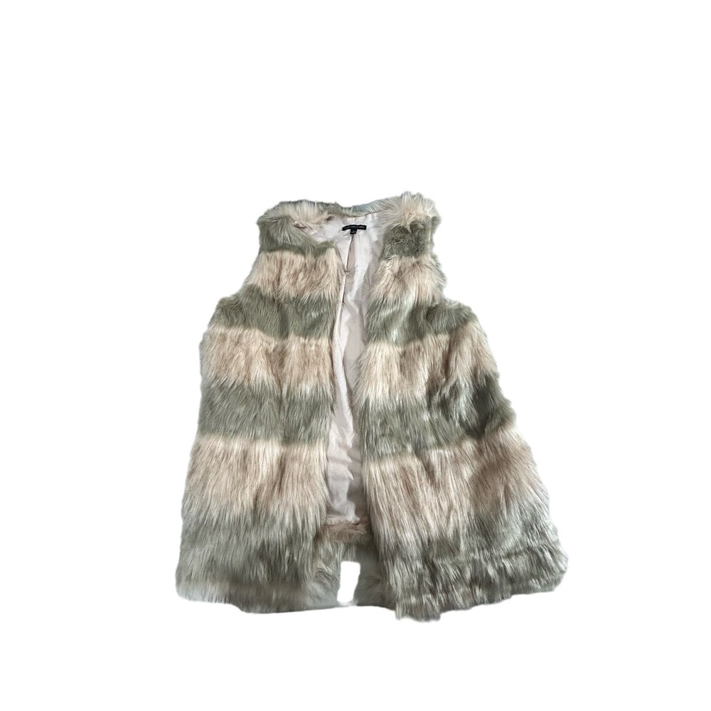 NWT SIGATURE STUDIO FUR VEST SIZE LARGE